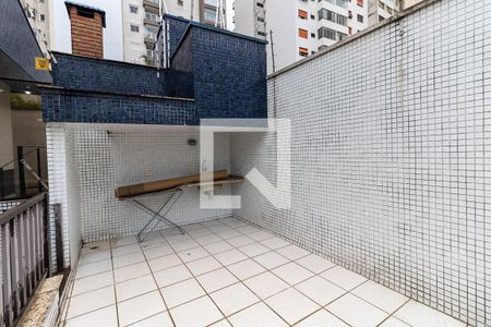Casa à venda com 149m², 3 quartos e 2 vagas Casa à venda com 149m², 3 quartos e 2 vagasTerraço