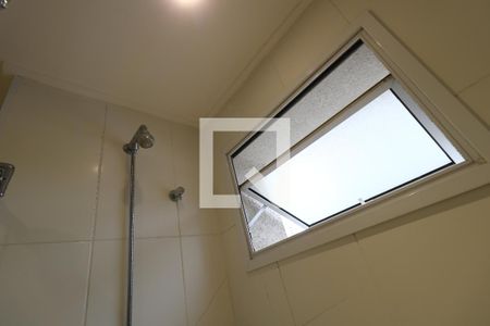 Apartamento à venda com 201m², 3 quartos e 3 vagasBanheiro da Suíte 1 - Chuveiro