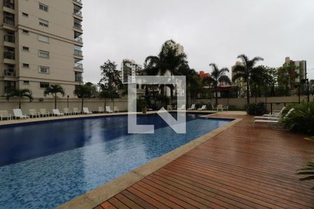 Apartamento à venda com 201m², 3 quartos e 3 vagasÁrea Comum - Piscina