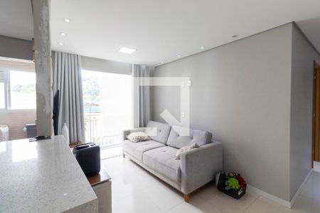 Sala de apartamento para alugar com 2 quartos, 45m² em Jardim Colonial, São Paulo