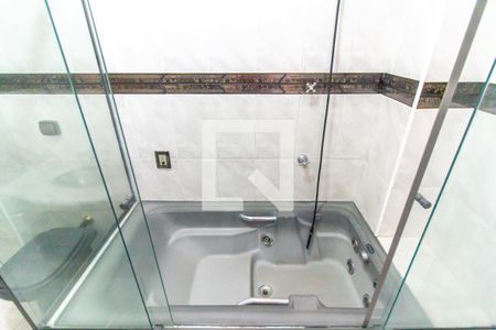 Apartamento à venda com 93m², 2 quartos e sem vagaBanheiro