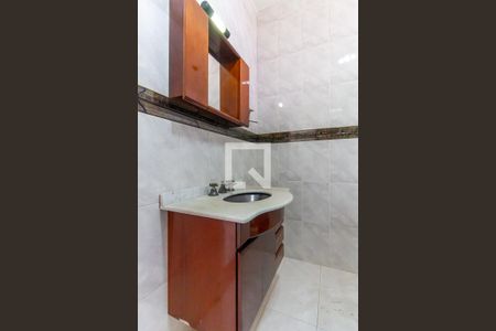 Apartamento à venda com 93m², 2 quartos e sem vagaBanheiro