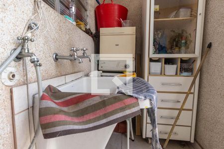 Casa à venda com 300m², 5 quartos e 1 vagaÁrea de serviço casa 2