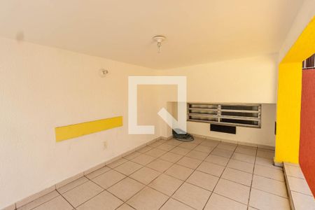 Casa à venda com 300m², 5 quartos e 1 vagaGaragem casa 2