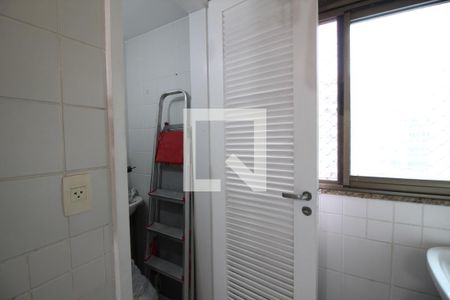 Apartamento para alugar com 89m², 2 quartos e 1 vagaBanheiro de Serviço