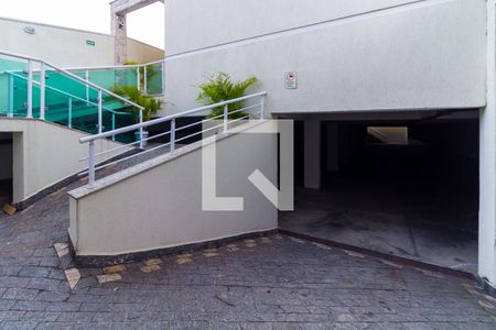 Casa de condomínio para alugar com 112m², 2 quartos e 2 vagas Casa de condomínio para alugar com 112m², 2 quartos e 2 vagasEntrada