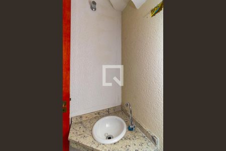 Casa de condomínio para alugar com 112m², 2 quartos e 2 vagas Casa de condomínio para alugar com 112m², 2 quartos e 2 vagasBanheiro 3 Lavabo