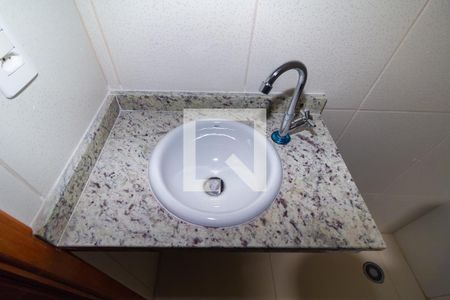 Casa de condomínio à venda com 112m², 2 quartos e 2 vagasBanheiro da Suíte 2