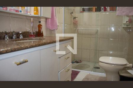 Casa para alugar com 150m², 3 quartos e 4 vagasBanheiro