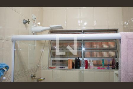 Casa para alugar com 150m², 3 quartos e 4 vagasBanheiro