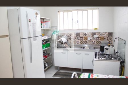 Casa para alugar com 150m², 3 quartos e 4 vagasCozinha 2