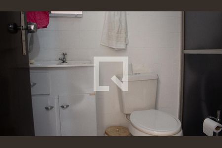 Casa para alugar com 150m², 3 quartos e 4 vagasBanheiro de serviço