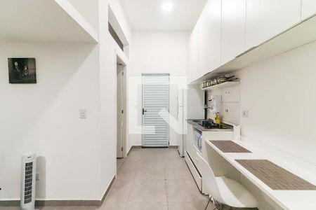 Studio - Quarto e Cozinha de casa para alugar com 1 quarto, 24m² em Vila Butantã, São Paulo