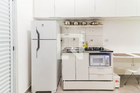 Studio - Quarto e Cozinha de casa para alugar com 1 quarto, 24m² em Vila Butantã, São Paulo