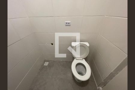 Casa para alugar com 24m², 1 quarto e sem vaga Casa para alugar com 24m², 1 quarto e sem vagaBanheiro Social