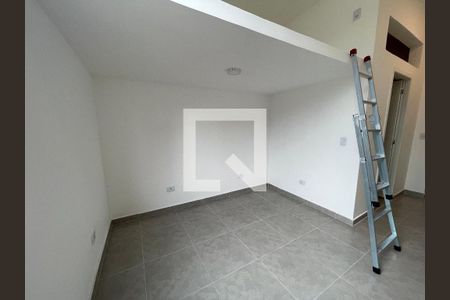 Kitnet de casa para alugar com 1 quarto, 24m² em Vila Butantã, São Paulo