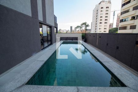 Studio para alugar com 26m², 1 quarto e sem vaga Studio para alugar com 26m², 1 quarto e sem vagaÁrea comum - Piscina