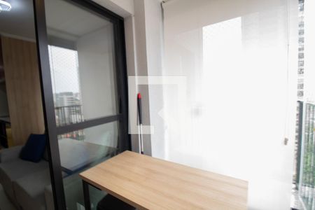Studio para alugar com 26m², 1 quarto e sem vaga Studio para alugar com 26m², 1 quarto e sem vagaVaranda