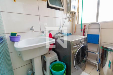 Apartamento à venda com 63m², 3 quartos e 1 vagaÁrea de Serviço