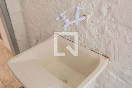 Casa para alugar com 60m², 1 quarto e 1 vagaÁrea de Serviço