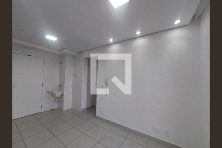 Sala de apartamento para alugar com 2 quartos, 36m² em Socorro, São Paulo
