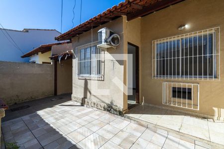 Casa para alugar com 80m², 2 quartos e 3 vagas Casa para alugar com 80m², 2 quartos e 3 vagasQuintal