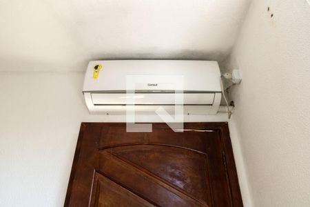 Sala de casa para alugar com 2 quartos, 80m² em Campo Grande, Rio de Janeiro