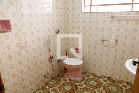 Casa para alugar com 140m², 3 quartos e 2 vagasBanheiro