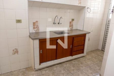 Casa para alugar com 140m², 3 quartos e 2 vagascozinha