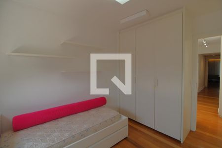 Apartamento à venda com 433m², 4 quartos e 5 vagasSuíte 4