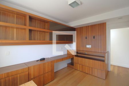 Apartamento à venda com 433m², 4 quartos e 5 vagasSuíte 2