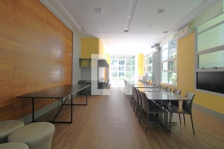 Apartamento à venda com 433m², 4 quartos e 5 vagasSalão de festas