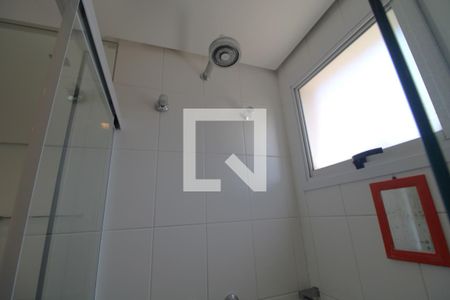 Apartamento à venda com 433m², 4 quartos e 5 vagasChuveiro banheiro da suíte 2