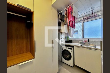 Apartamento à venda com 134m², 3 quartos e 2 vagasÁrea de Serviço