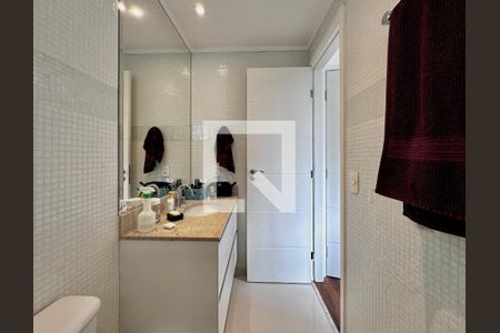 Apartamento à venda com 134m², 3 quartos e 2 vagasBanheiro Suíte 2