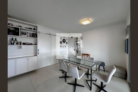 Sala de apartamento à venda com 3 quartos, 134m² em Santo Amaro, São Paulo
