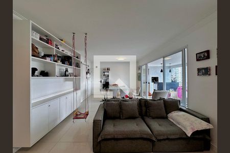 Sala de apartamento à venda com 3 quartos, 134m² em Santo Amaro, São Paulo