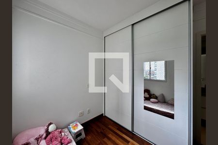 Apartamento à venda com 134m², 3 quartos e 2 vagasSuíte 2