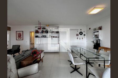 Sala de apartamento à venda com 3 quartos, 134m² em Santo Amaro, São Paulo