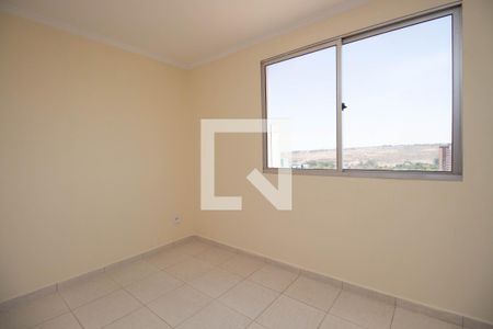 Quarto 1 de apartamento para alugar com 3 quartos, 60m² em Samambaia Norte (samambaia) , Brasília