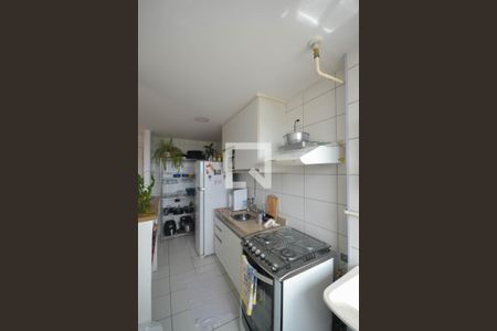 Cozinha e Área de Serviço de apartamento para alugar com 2 quartos, 53m² em Da Viga, Nova Iguaçu