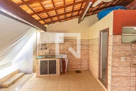 Casa à venda com 199m², 2 quartos e 2 vagasÁrea de Serviço