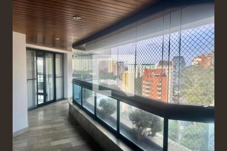 Apartamento à venda com 280m², 4 quartos e 4 vagas Apartamento à venda com 280m², 4 quartos e 4 vagasFoto 04