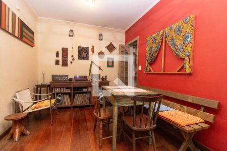 Casa para alugar com 220m², 3 quartos e 2 vagas Casa para alugar com 220m², 3 quartos e 2 vagasCopa