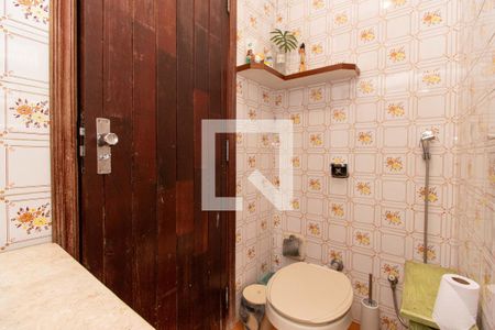 Casa para alugar com 220m², 3 quartos e 2 vagas Casa para alugar com 220m², 3 quartos e 2 vagasBanheiro