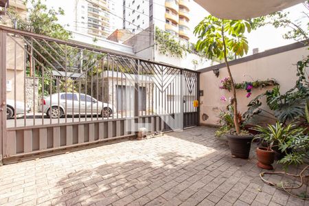 Casa para alugar com 220m², 3 quartos e 2 vagas Casa para alugar com 220m², 3 quartos e 2 vagasGaragem
