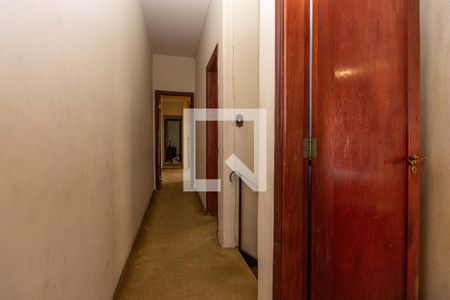 Casa para alugar com 220m², 3 quartos e 2 vagas Casa para alugar com 220m², 3 quartos e 2 vagasCorredor