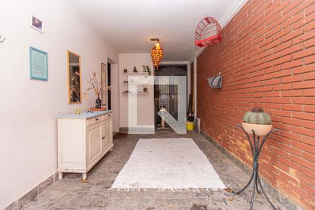 Casa para alugar com 220m², 3 quartos e 2 vagas Casa para alugar com 220m², 3 quartos e 2 vagasGaragem