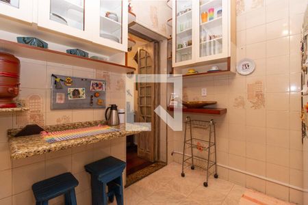 Casa para alugar com 220m², 3 quartos e 2 vagas Casa para alugar com 220m², 3 quartos e 2 vagasCozinha