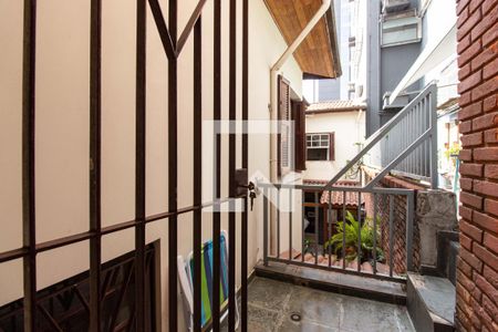 Casa para alugar com 220m², 3 quartos e 2 vagas Casa para alugar com 220m², 3 quartos e 2 vagasVaranda 2 da Suíte